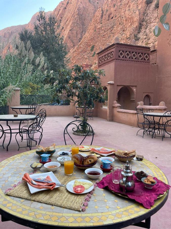 Auberge Tissadrine Akhendachou n'Ait Ouffi Exterior foto