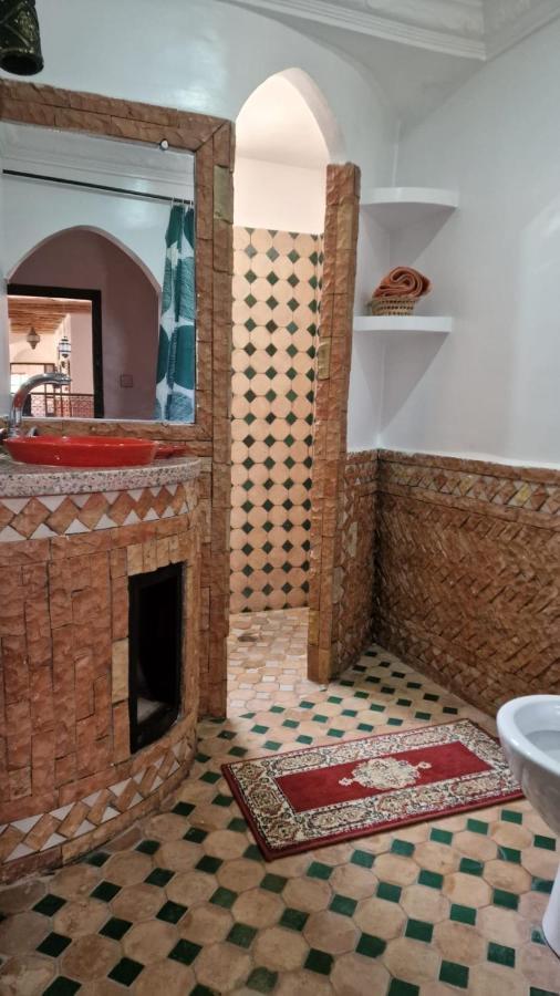 Auberge Tissadrine Akhendachou n'Ait Ouffi Exterior foto