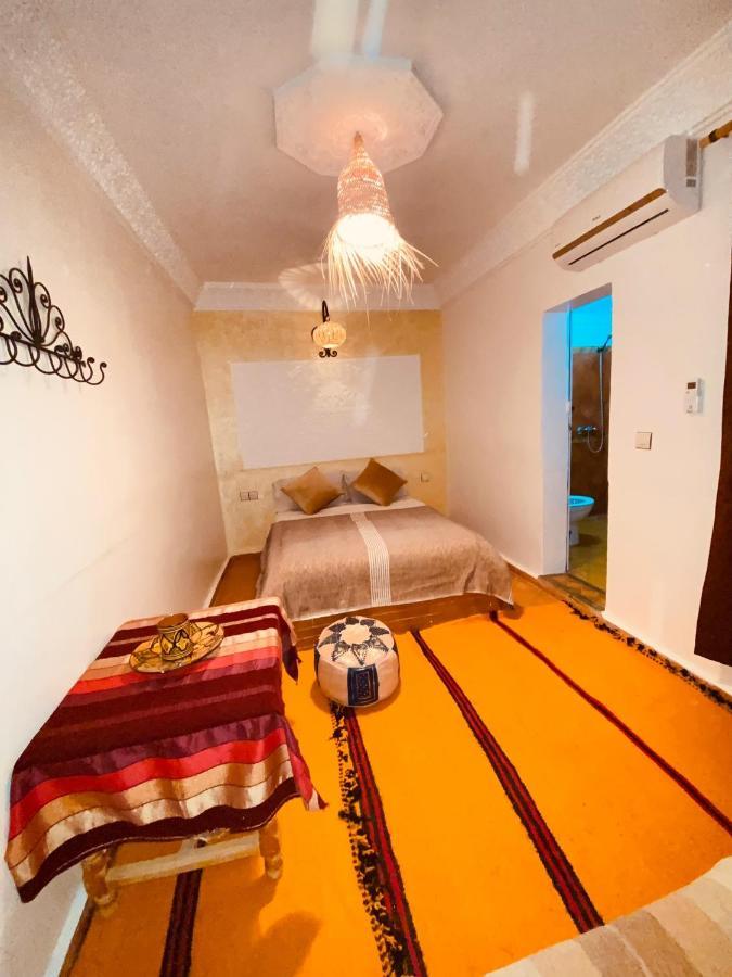 Auberge Tissadrine Akhendachou n'Ait Ouffi Exterior foto