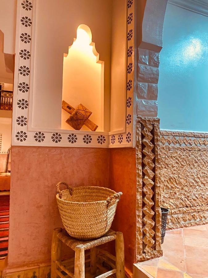 Auberge Tissadrine Akhendachou n'Ait Ouffi Exterior foto