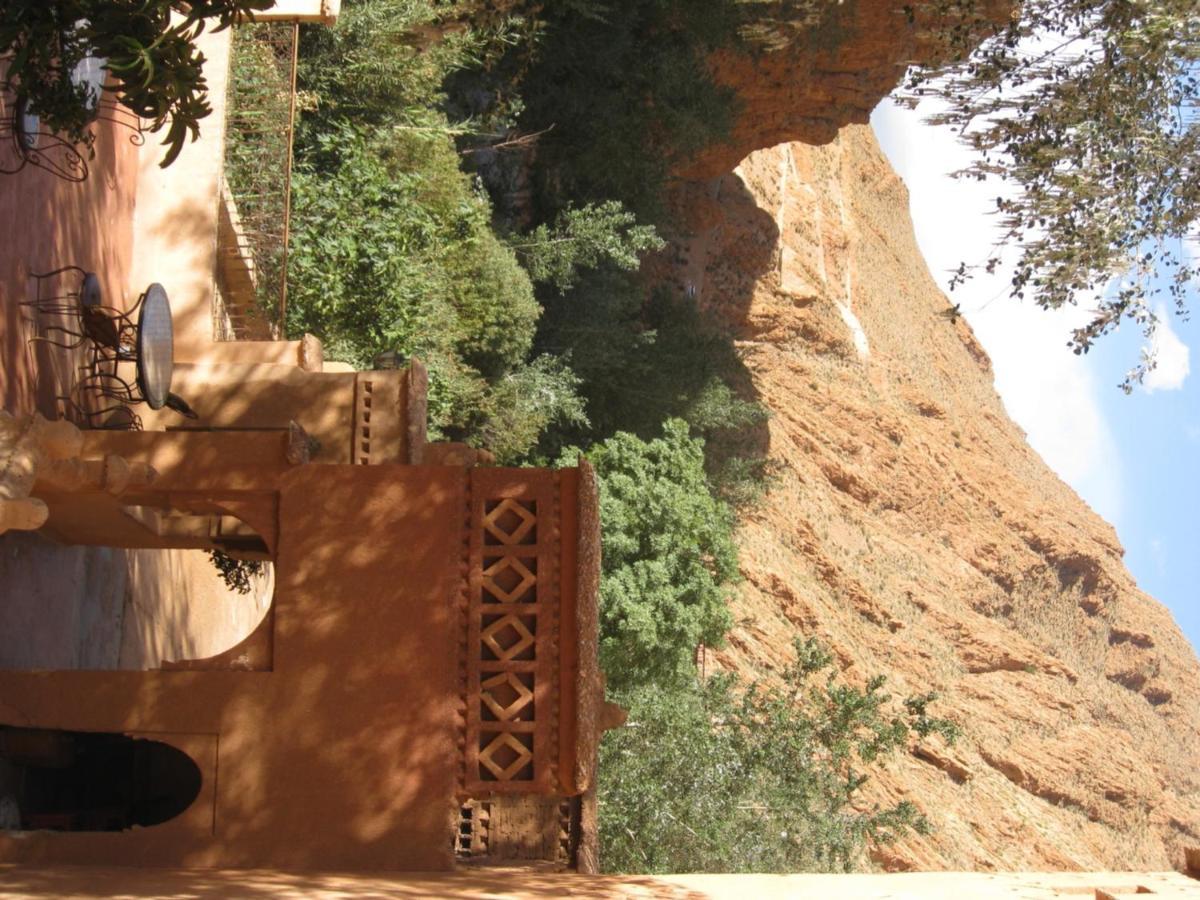 Auberge Tissadrine Akhendachou n'Ait Ouffi Exterior foto