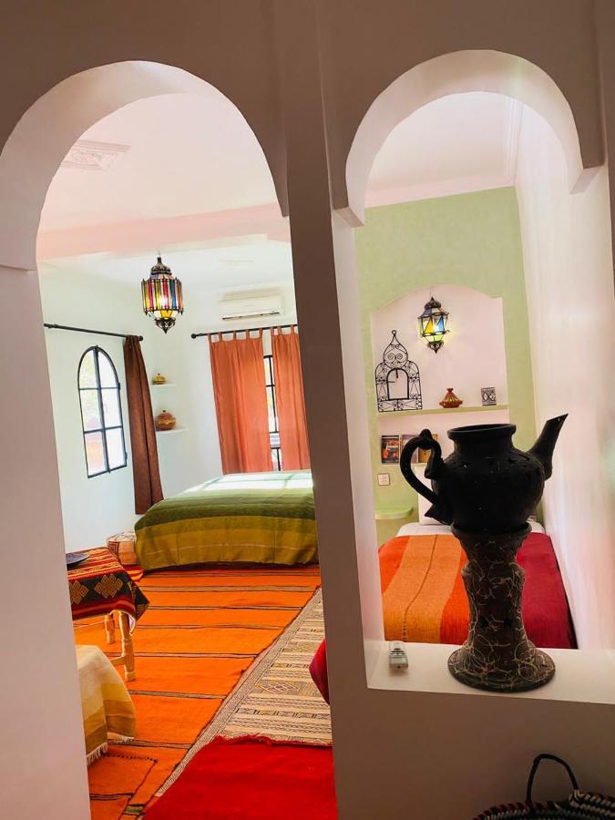 Auberge Tissadrine Akhendachou n'Ait Ouffi Exterior foto
