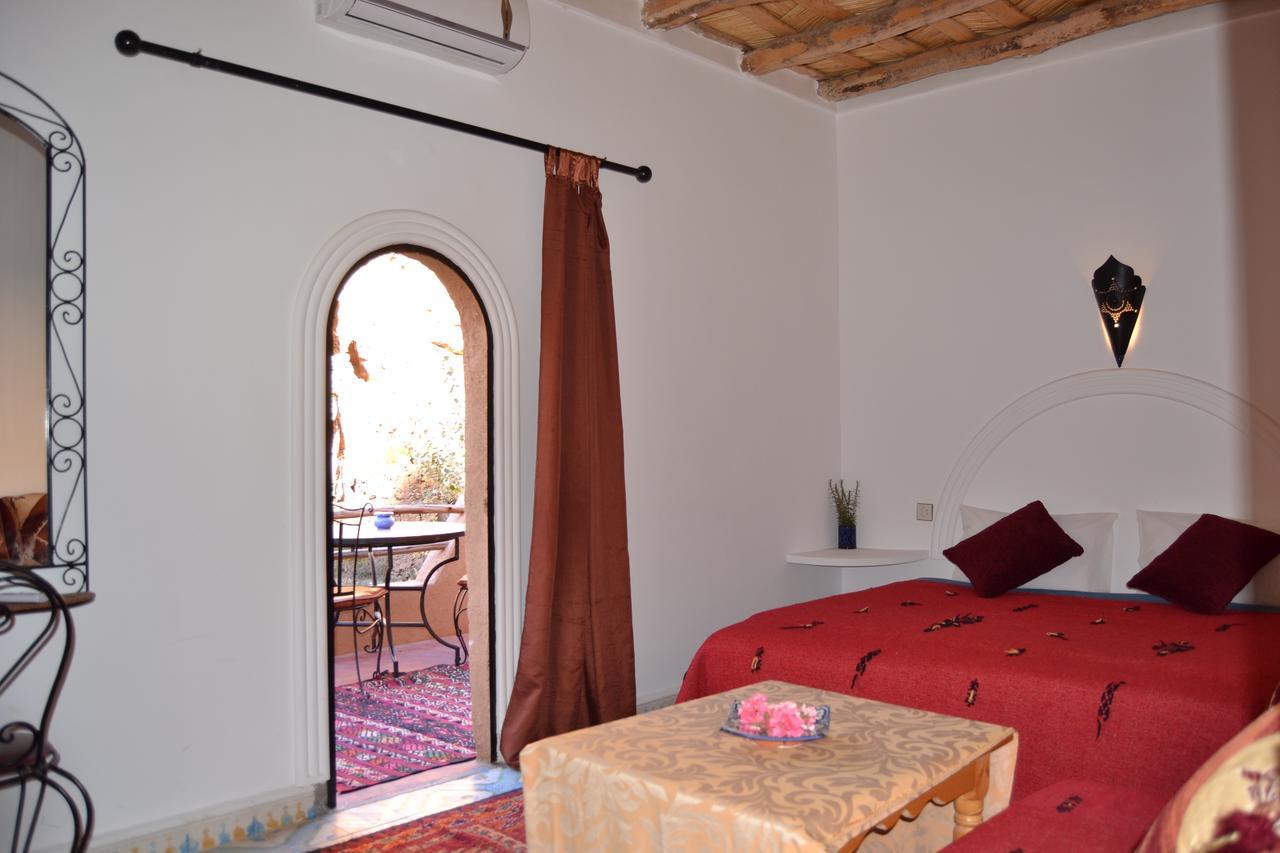 Auberge Tissadrine Akhendachou n'Ait Ouffi Exterior foto