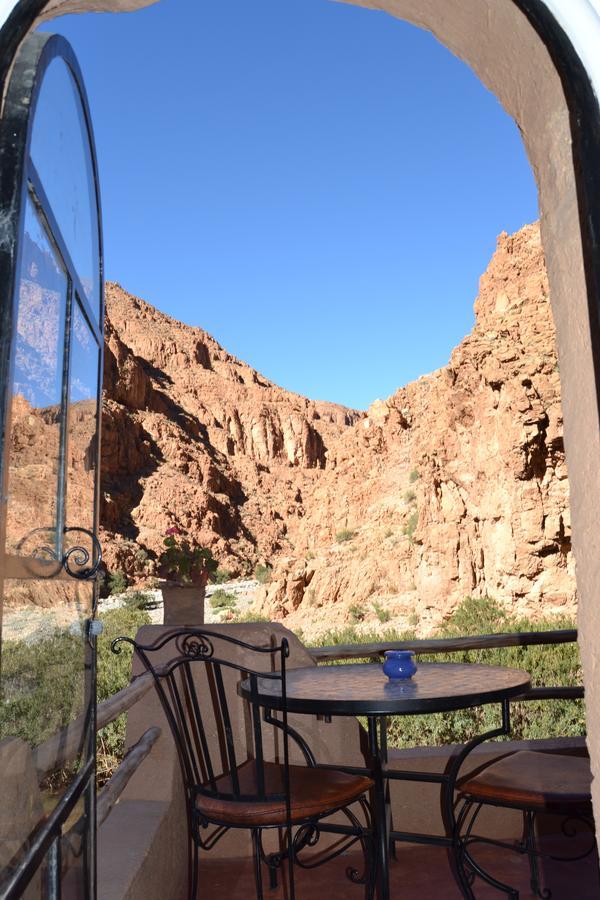 Auberge Tissadrine Akhendachou n'Ait Ouffi Exterior foto