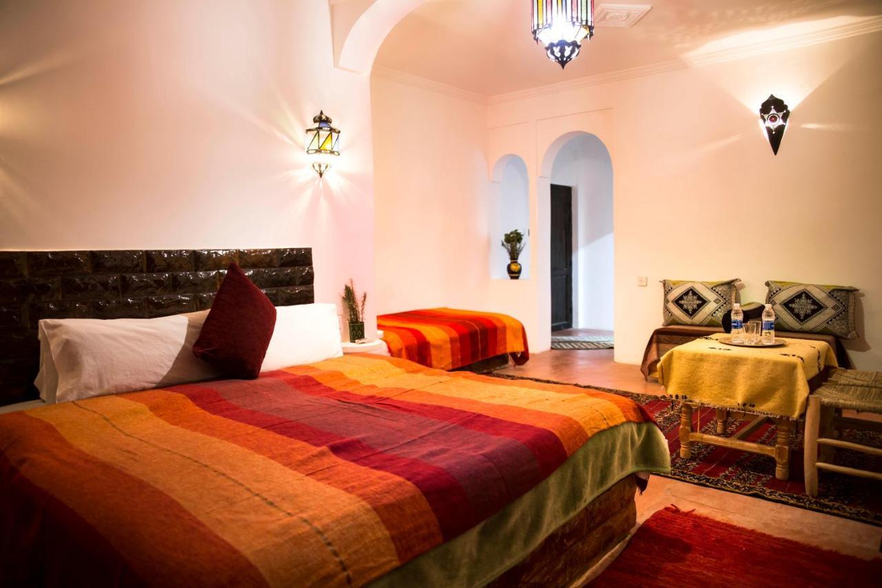 Auberge Tissadrine Akhendachou n'Ait Ouffi Exterior foto